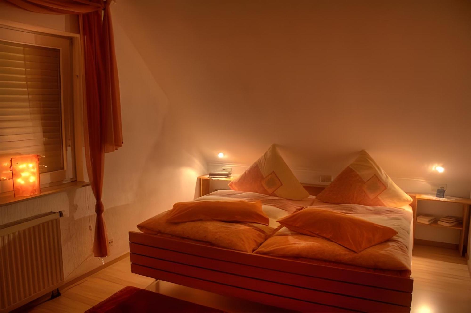 Haus Wehrle Apartment Breisach ภายนอก รูปภาพ